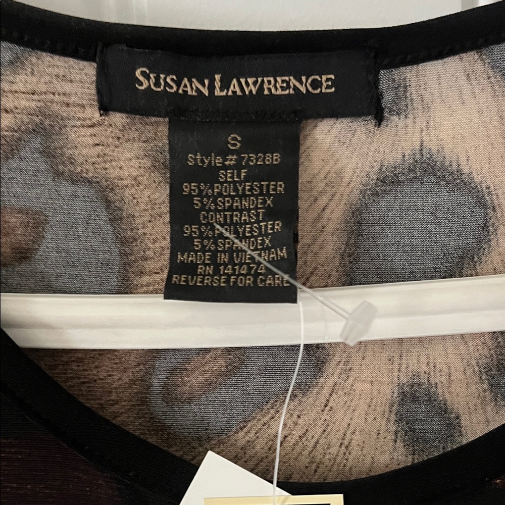 Susan Lawrence Leopard Print Blouse in Black and Brown - Picture 4 of 6